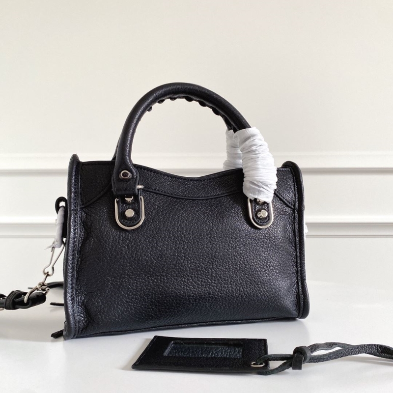 Ba1en*iaga classic city bags